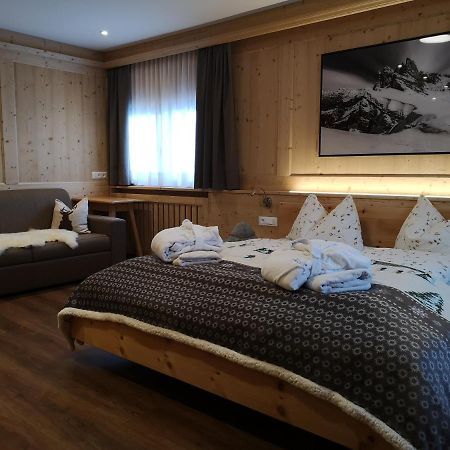 Rifugio Fermeda Hutte Guest House Santa Cristina Val Gardena Exterior photo